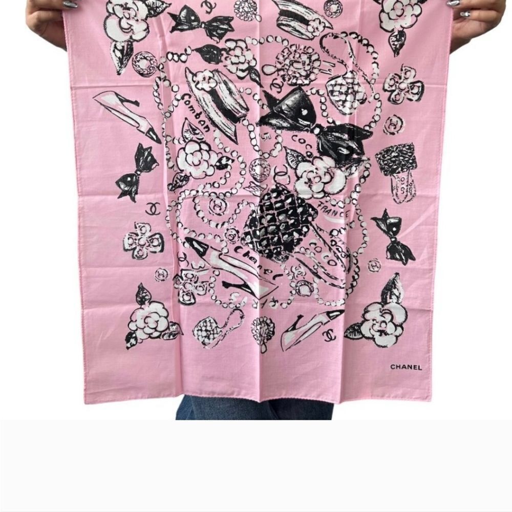 HP AUTHENTIC CHANEL ICONIC CC COCOMARK PINK & BLACK SYMBOLS SCARF/ HEADBAND